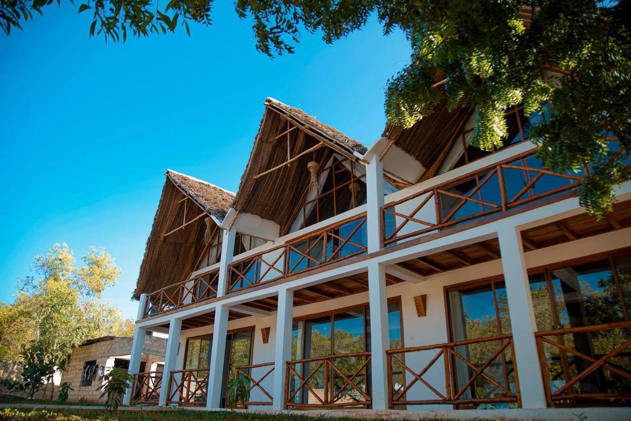Kidoti Bay Hotel Exterior foto
